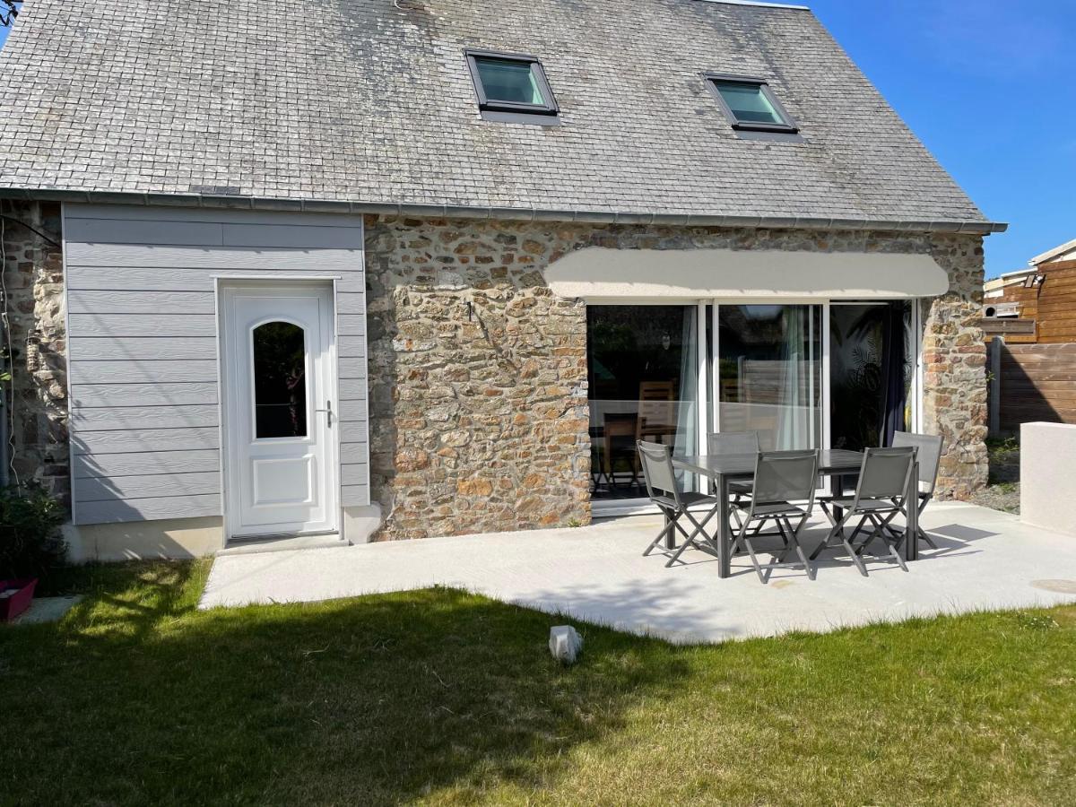 Charmante maison à deux pas de la mer Gouville-sur-Mer Exterior foto